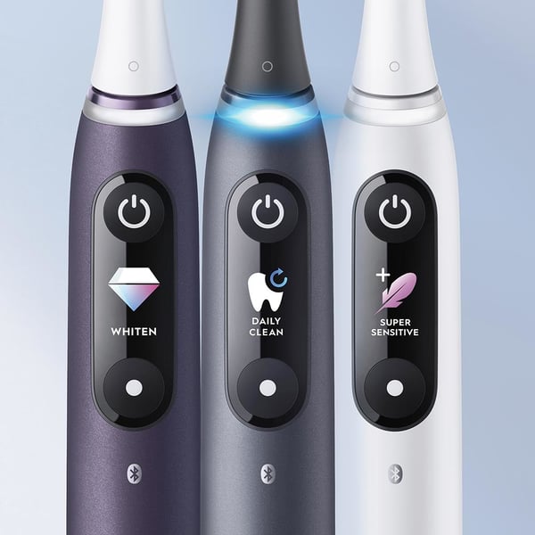 Oral-B iO 4210201363095 elektrisk tandbørste Voksen Roterende tandbørste Sort