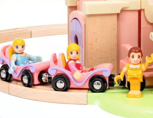 Pikkukuva 4 / 7: BRIO 33312 lelu- & leikkiväline