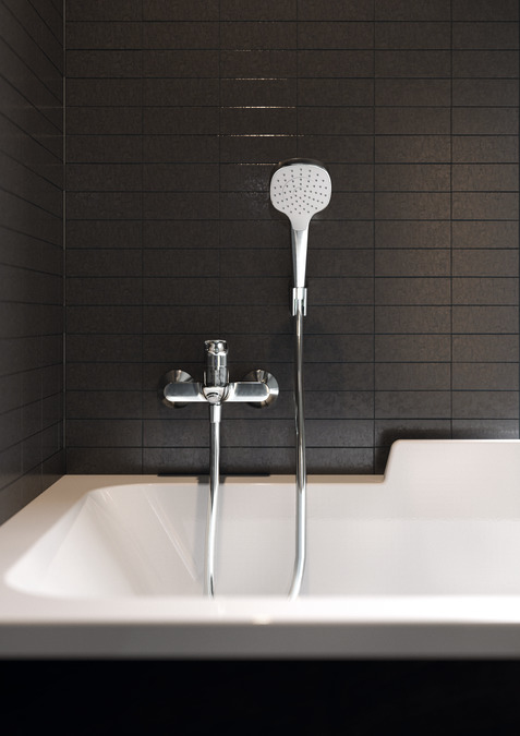 Pikkukuva 3 / 5: Hansgrohe Logis Kromi