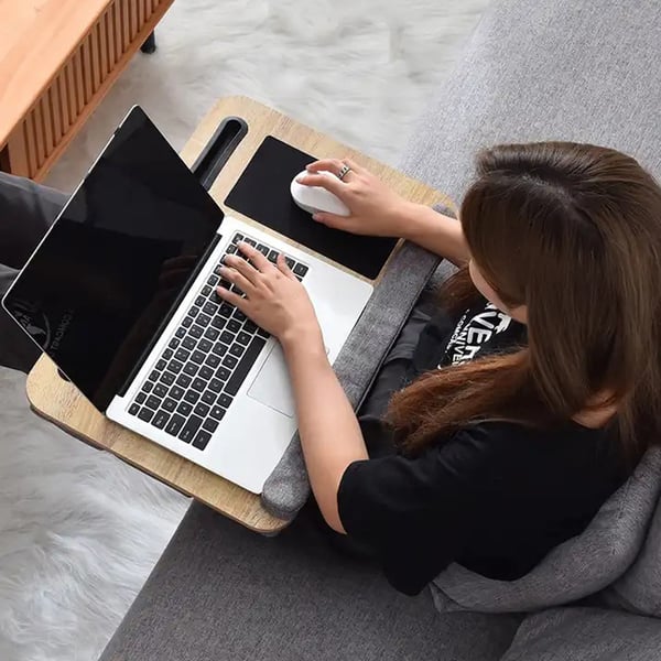 Laptopbord / laptopstöd med kudde – bord för laptop och surfplatta
