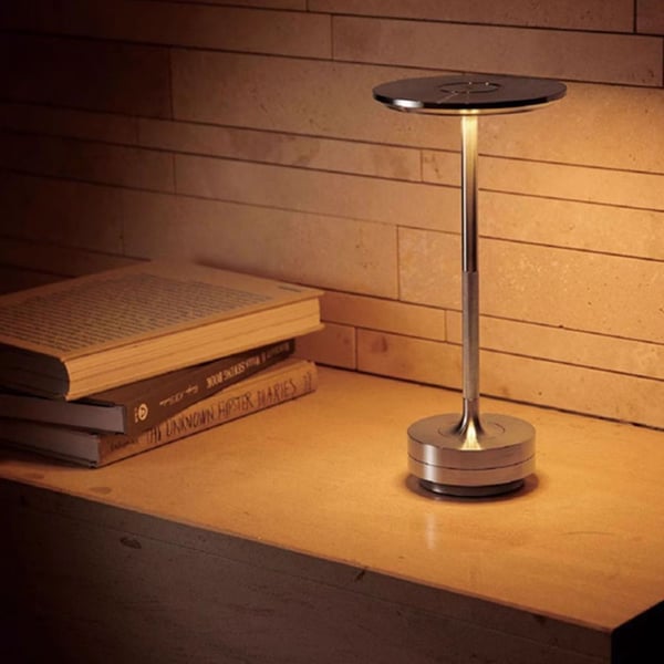 Bordlampe/natlampe med touch-kontrol og USB-opladning - Guld