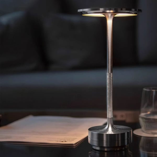 Bordslampa/nattlampa med touchkontroll och USB-laddning - Silver