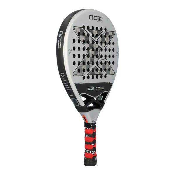 Nox AT10 Genius 18K Agustín Tapia 2024 padel tennis bat - dråbeform, 360-375 g, 18K kulfiber