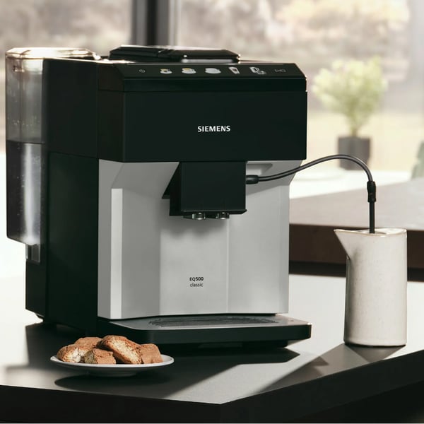 Siemens Fuldautomatisk kaffemaskine med oneTouch og mælkesystem TP511R01
