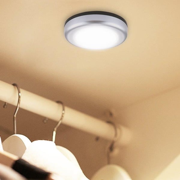 Batteridrevet LED-belysning med bevægelsessensor - til køkken, garderobe og meget mere