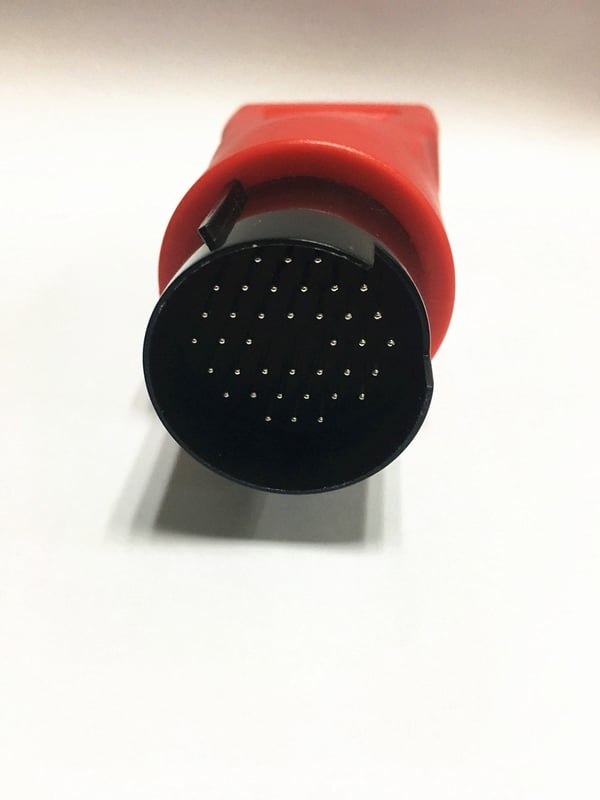 iCarsoft Mercedes OBDI 38 pin-adapter til bildiagnostik