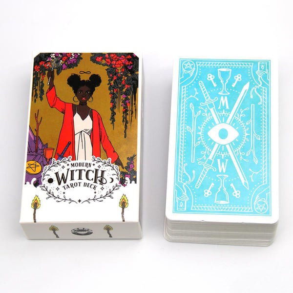 Tarotkort med moderna illustrationer