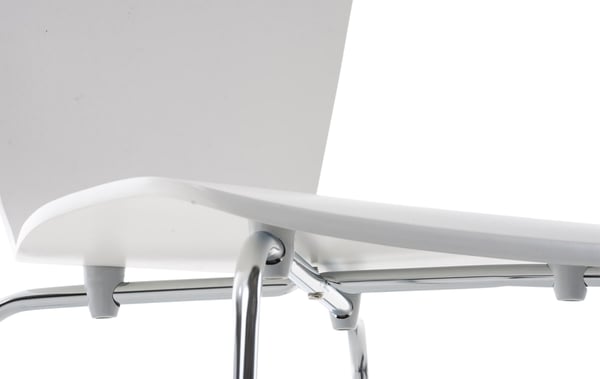 Stapelbar stol Aaron I Ergonomiskt formad konferensstol med träsits I Platsbesparande besöksstol med golvskydd och metallram