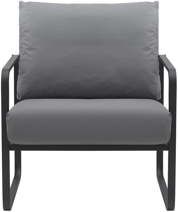 Lounger Manea I Relax-lænestol i kunstlæder eller stofbetræk I Med robust metalstel I Polstret klublænestol