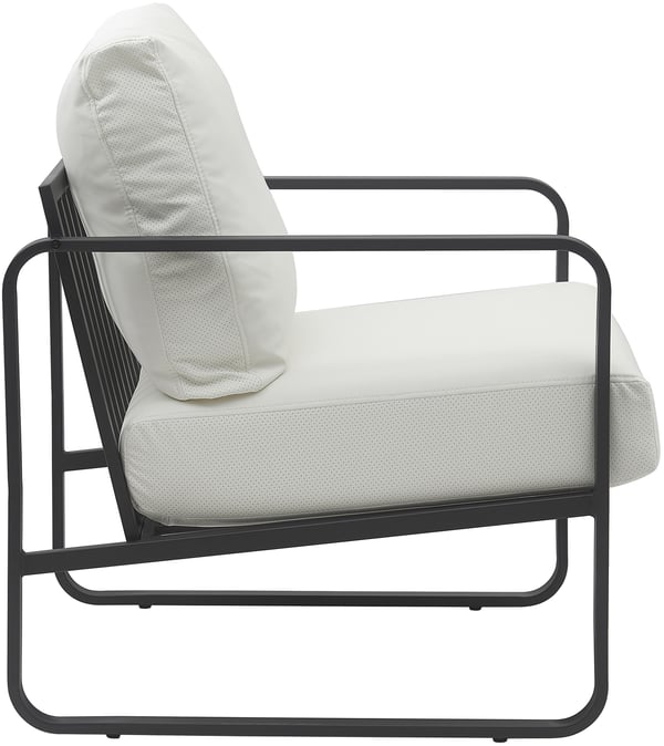 Lounger Manea I Relax-lænestol i kunstlæder eller stofbetræk I Med robust metalstel I Polstret klublænestol