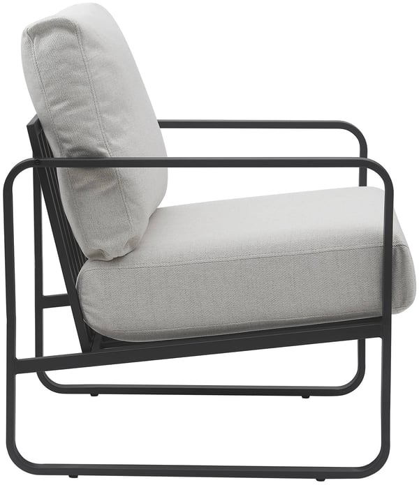 Lounger Manea I Relax-lænestol i kunstlæder eller stofbetræk I Med robust metalstel I Polstret klublænestol