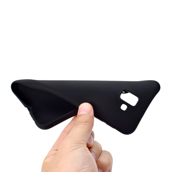 Samsung Galaxy J6 2018 - Praktiskt Silikonskal från NKOBEE