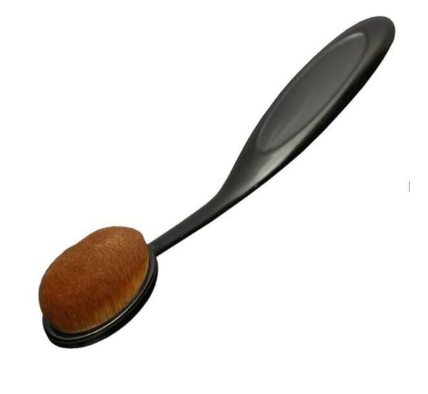 Sminkborste för foundation/concealer/primer mm. (OVAL)