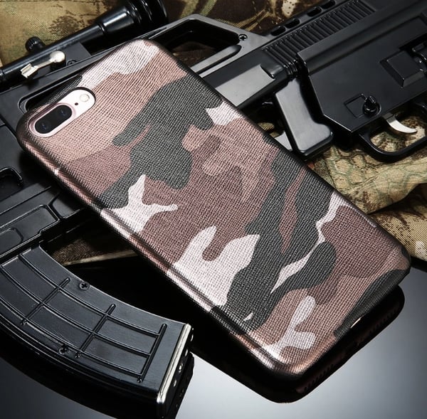 Stilrent Exklusivt Militärmönstrat skal - iPhone 7 PLUS NKOBEE