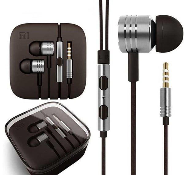hörlurar in-ear headphones