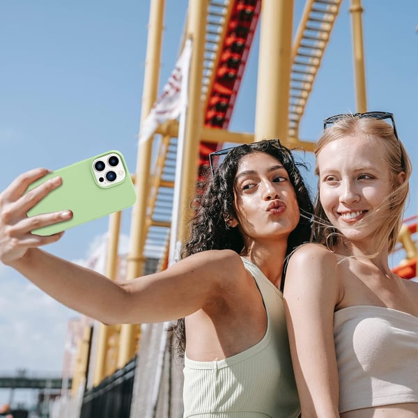 Apple iPhone 13 Pro-skal Grönt Silikon
