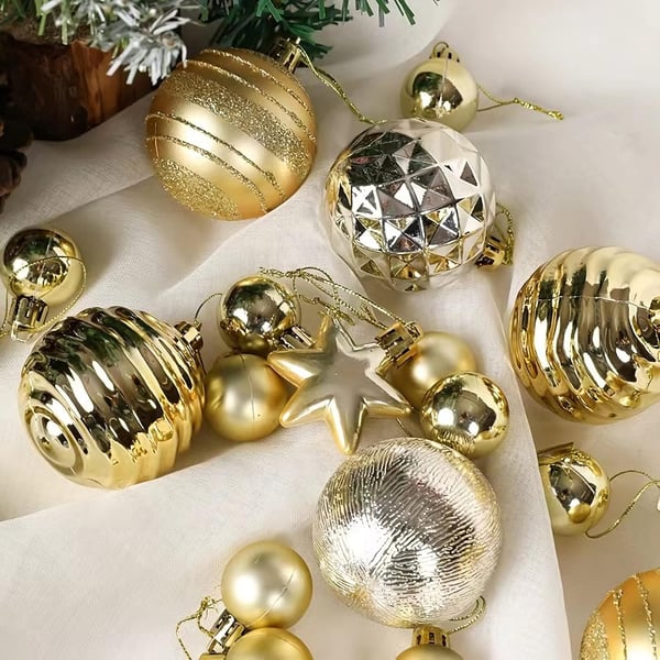 Sæt med brudsikre julekugler, gyldne skinnende kugler, stjerner, 42 dele