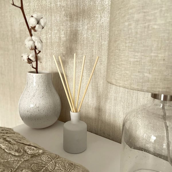 Belgravia Giovanna Textured Wallpaper