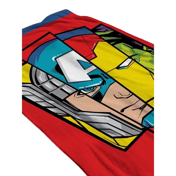 Marvel Avengers Badge Cotton Beach Towel