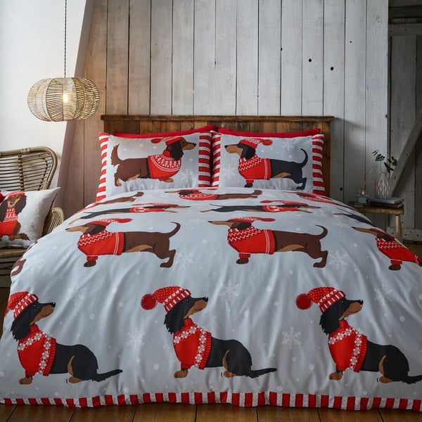 Rapport Home Through The Snow Dachshund Christmas Duvet Cover Set Rapport Home Through The Snow Dachshund Christmas Duvet Cover Set