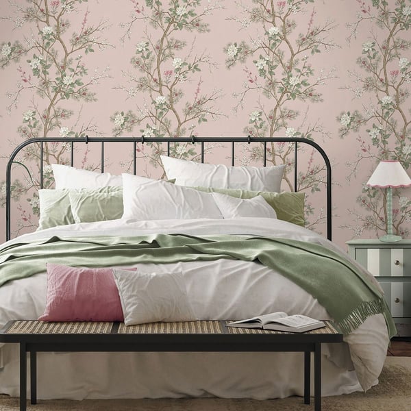 Belgravia Bridget Floral Wallpaper