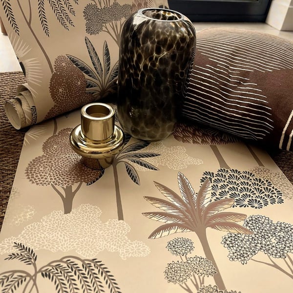 Belgravia Akiko Floral Wallpaper