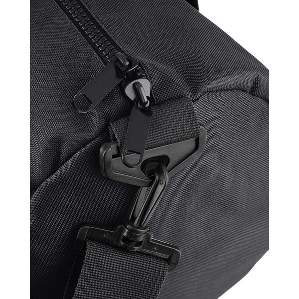 Bagbase Plain Varsity Barrel / Duffle -laukku (20 litraa)