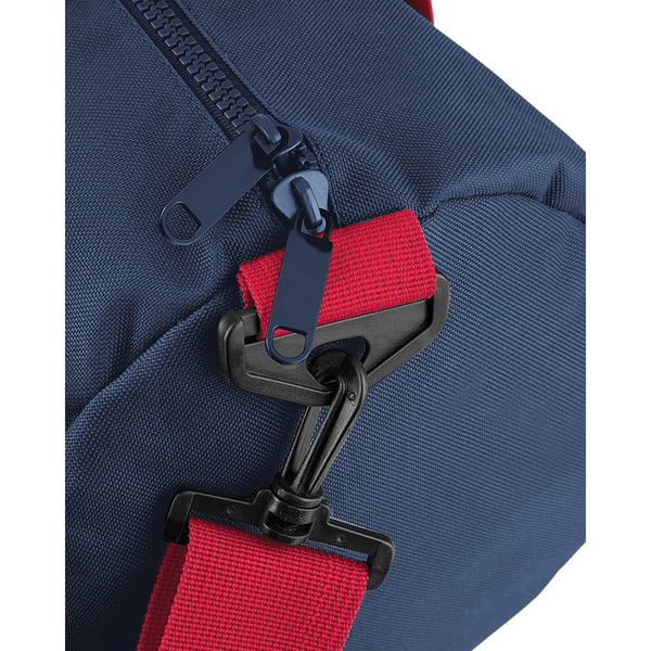 Bagbase Plain Varsity Barrel / Duffle -laukku (20 litraa)