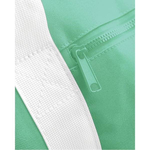 Bagbase Plain Varsity Barrel / Duffle -laukku (20 litraa)