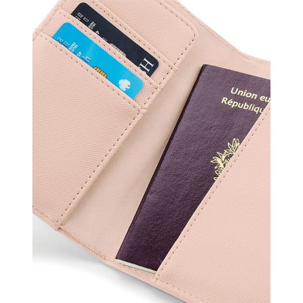 Bagbase Boutique Passinpidike ja matkatavaralappusetti