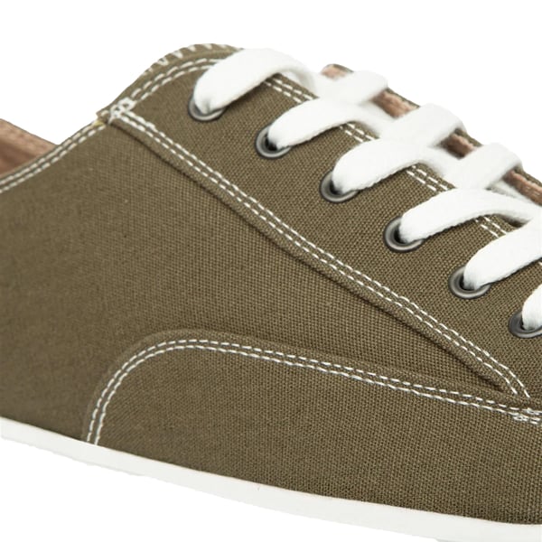 Duck and Cover Mens Nesta Trainers