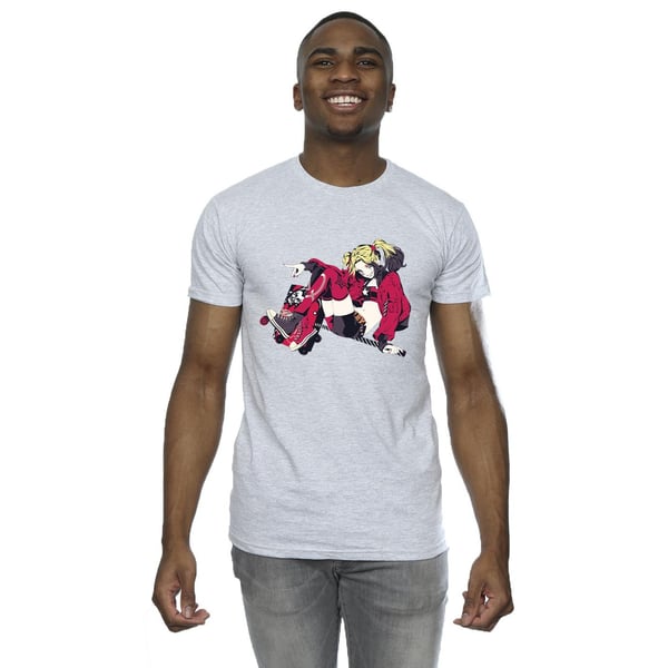 DC Comics Mens Harley Quinn Rollerskates T-Shirt