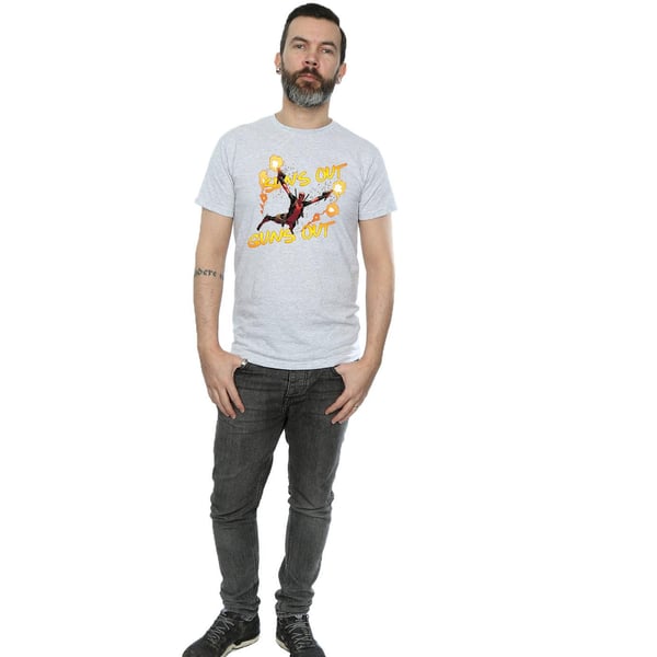 Marvel Mens Deadpool Sun´s Out Guns Out T-Shirt