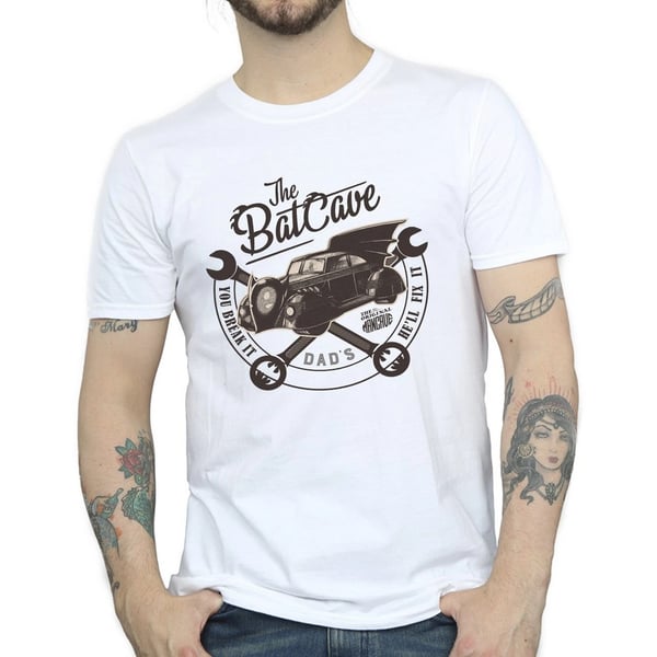 Batman Mens The Batcave Car Cotton T-Shirt