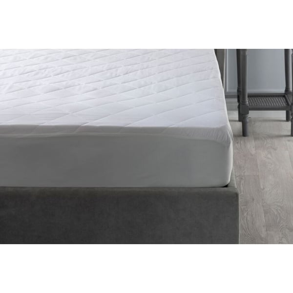 Belledorm Hotel Suite Quilted Mattress Protector