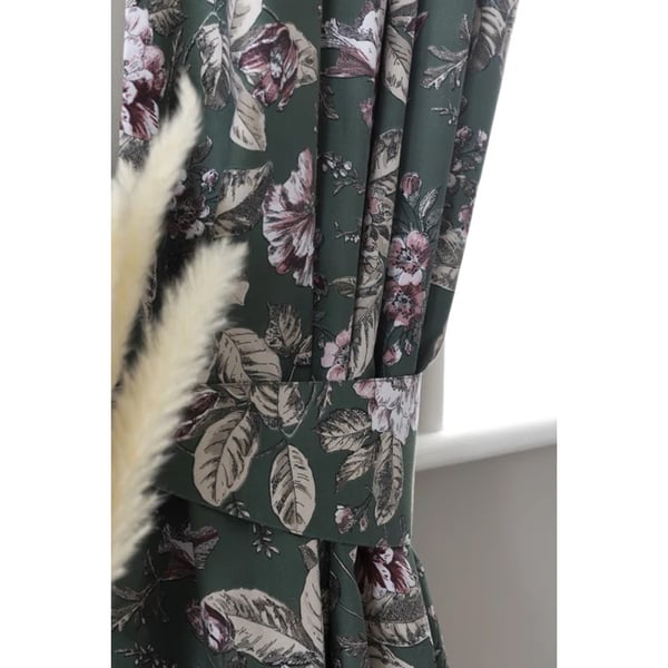 Belledorm Aiyla Pencil Pleat Curtains (Pack Of 2)