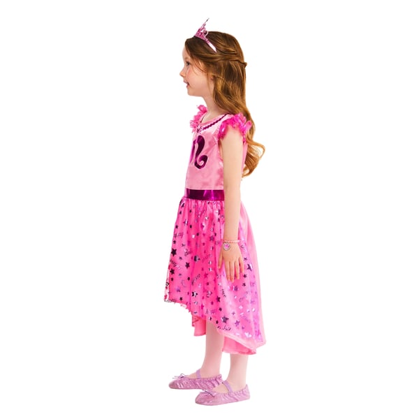Barbie-tyttöjen asusetti