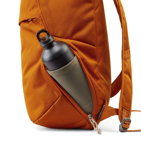 Craghoppers Kiwi Classic 22L Backpack
