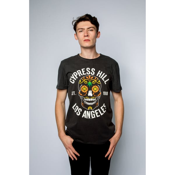 Amplified Unisex T-shirt med blomstret kranie med kranie fra Cypress Hill til voksne