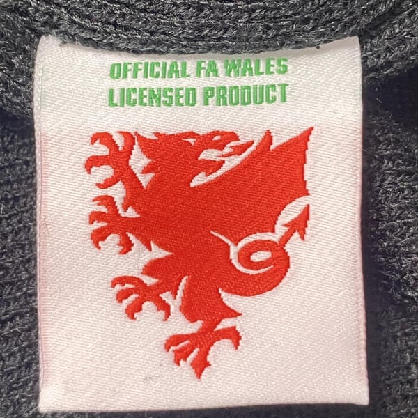 FA Wales Bobble strikket hue