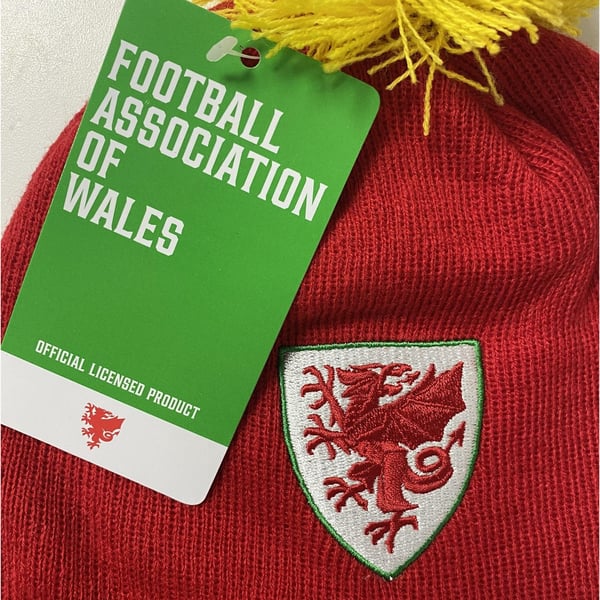FA Wales Bobble strikket hue