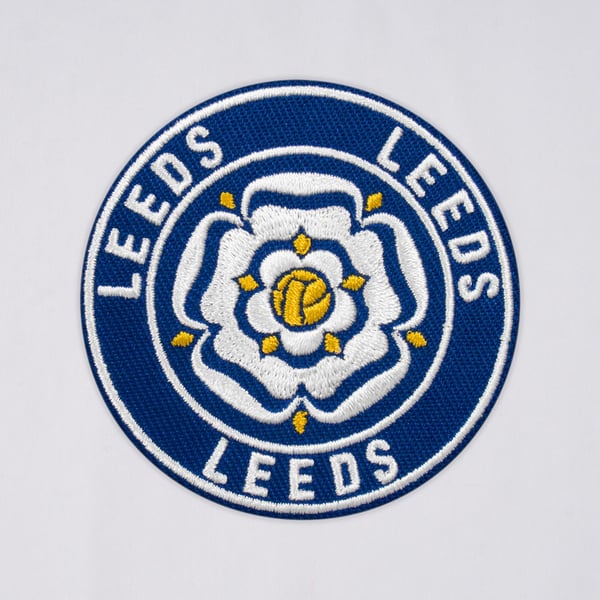 Fan Originals Mens Leeds Retro V Neck T-Shirt