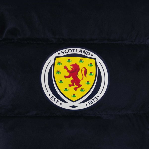 Scottish FA poikien tikattu takki, jossa vaakuna