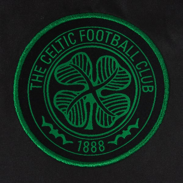 Celtic FC Miesten Tuulitakki Logolla