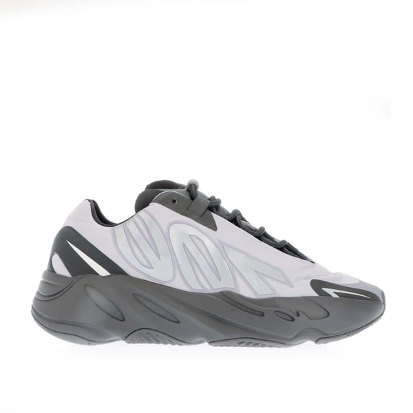Yeezy Mens 700 MNVN -lenkkarit