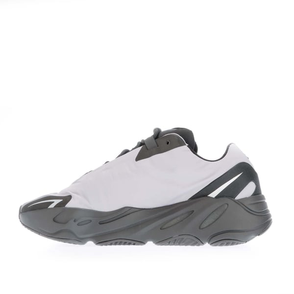 Yeezy Mens 700 MNVN -lenkkarit