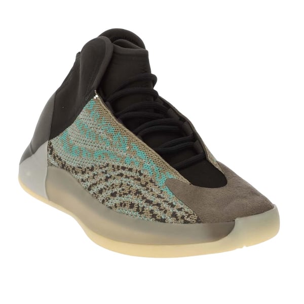 Yeezy miesten QNTM-lenkkarit