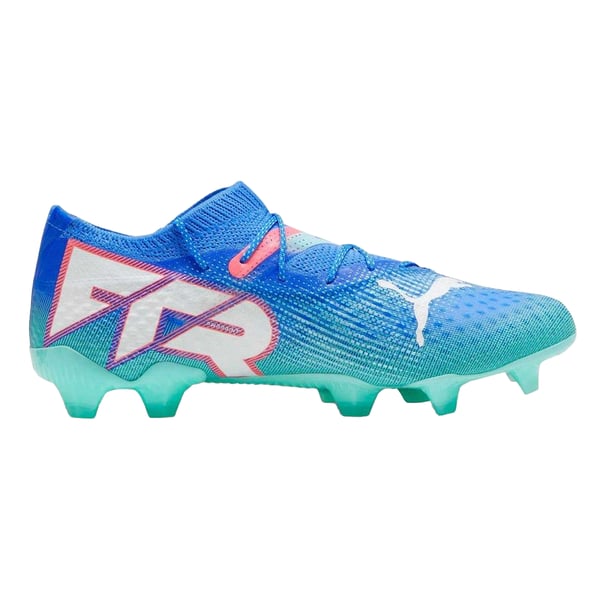 Puma Herr Future 7 Ultimate Låga Fotbollsskor för Fast Underlag