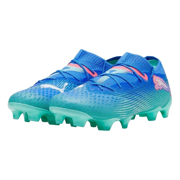Puma Herr Future 7 Ultimate Låga Fotbollsskor för Fast Underlag