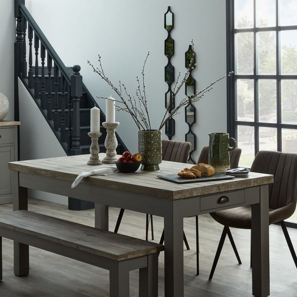 Hill Interiors -kynttilänjalka, kiviefekti